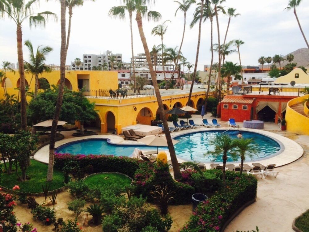 Hotel Mar De Cortez 카보산루카스 외부 사진