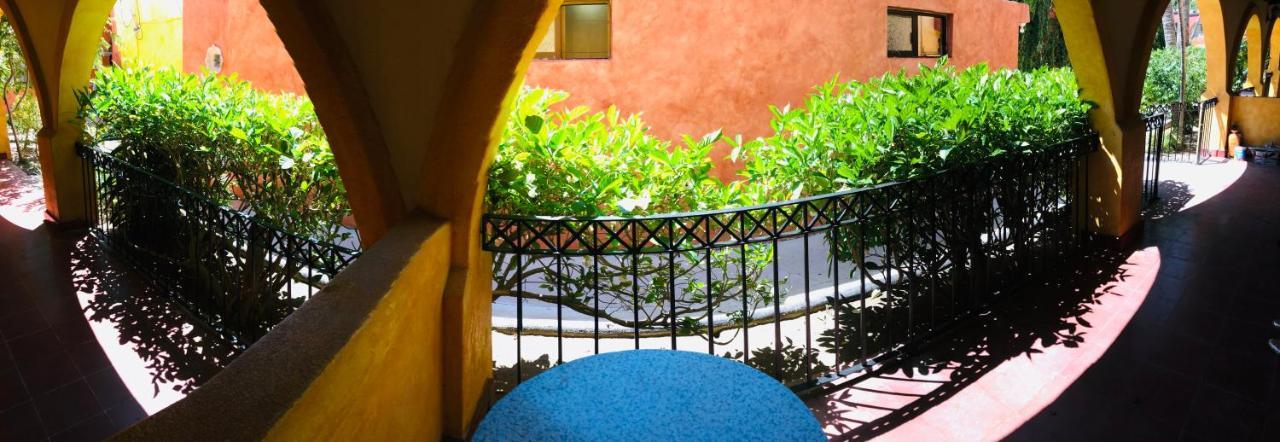 Hotel Mar De Cortez 카보산루카스 외부 사진