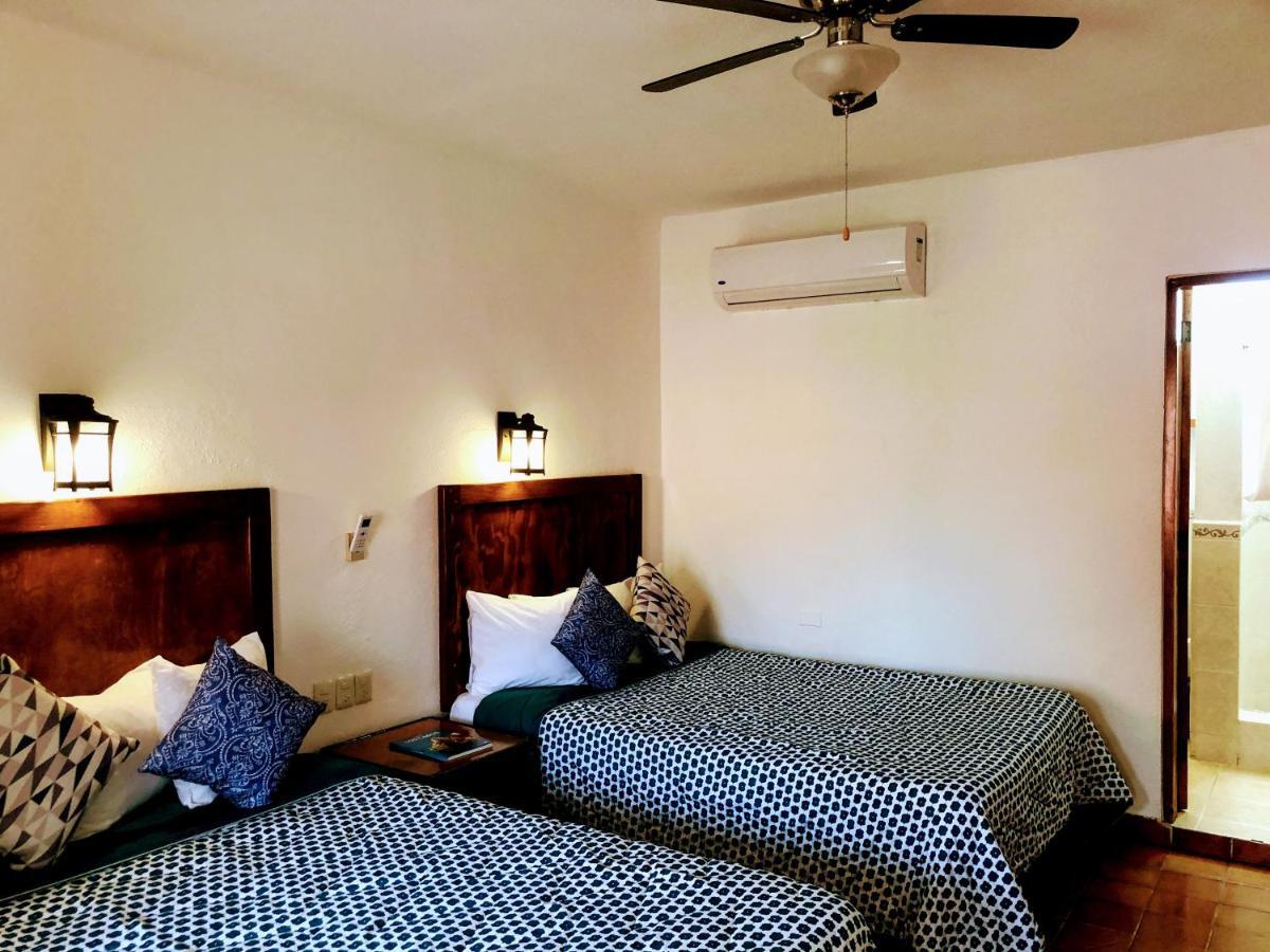 Hotel Mar De Cortez 카보산루카스 외부 사진