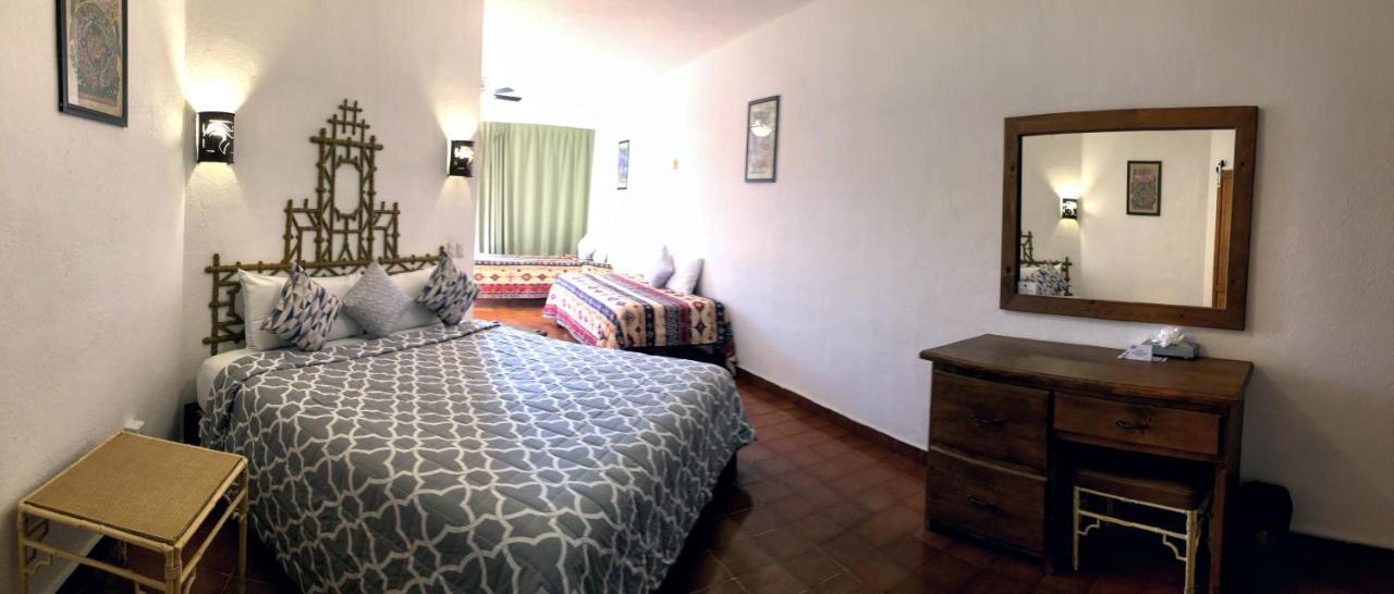 Hotel Mar De Cortez 카보산루카스 외부 사진